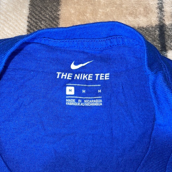 🔥🔥NIKE SHIRT🔥🔥 - Picture 3 of 4